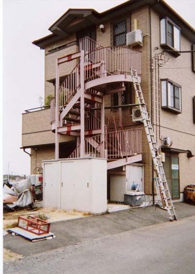 埼玉県朝霞市　鉄骨階段塗装 塗装前