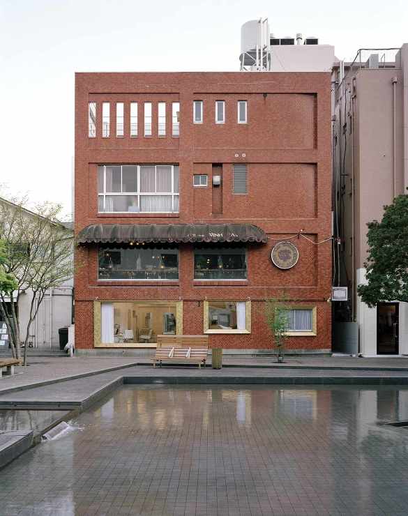 COMMERCIAL TAKAO SHI...