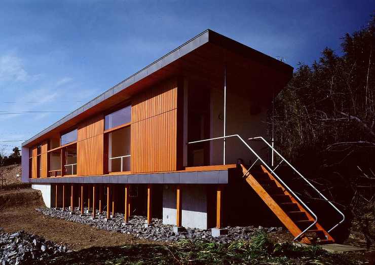 HOUSE TAKAO SHIOTSUK...