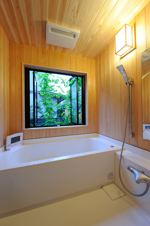 自宅菜園屋上緑化「雨水利用の家」 | 建...