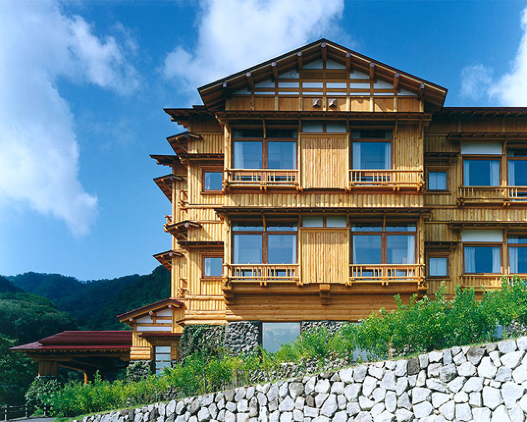 十和田ホテル 本館 外観東面ディティール