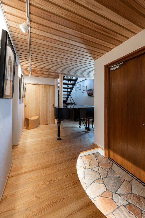 空を纏う家 | 福岡で建築設計を行う空設...