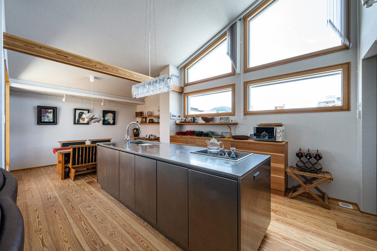 空を纏う家 | 福岡で建築設計を行う空設...