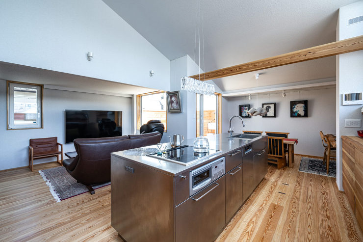 空を纏う家 | 福岡で建築設計を行う空設...