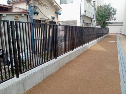 施工例建築土木関連商品から忍び返し（ハイ...