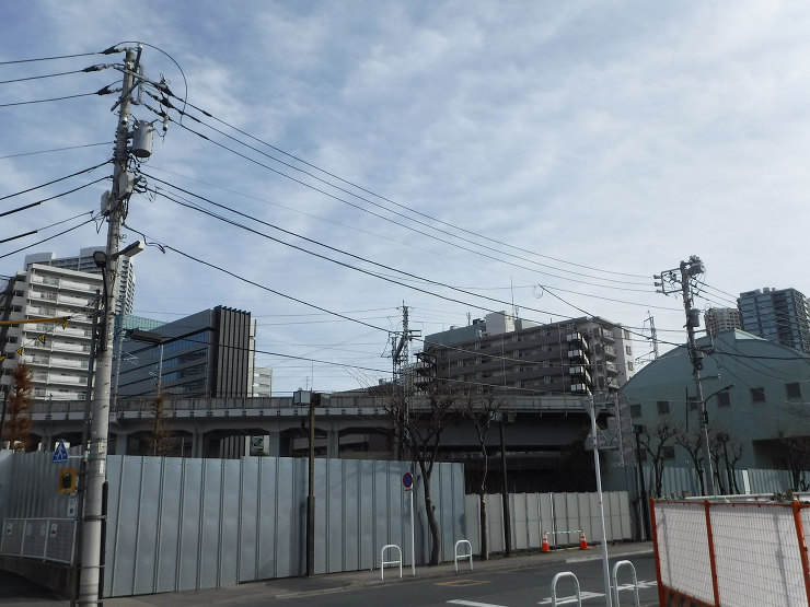 港区：港区特定賃貸住宅シティハイツ高浜解体工事 構造：ＳＲＣ造13階4823.4? 工期：平成30年3月14日?平成31年1月16日