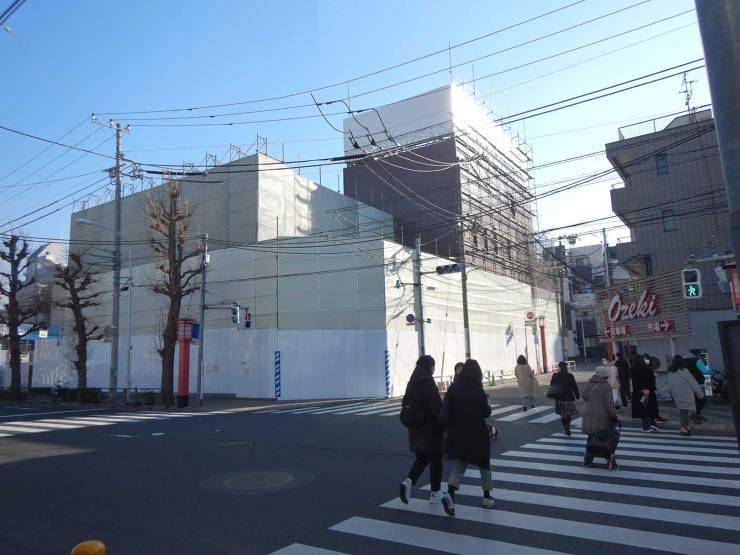世田谷区：世田谷2丁目計画解体工事 構造：構造：SRC造3階 延床面積：1,214? 工期：令和2年12月15日?令和3年4月15日 