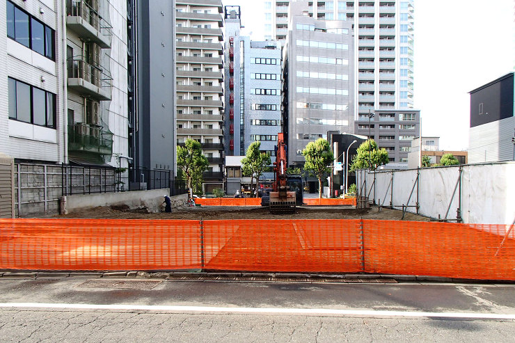 新宿ＴＯＴＯビル解体工事 構造：SRC造10階B2階6674? 工期：平成25年9月?27年5月