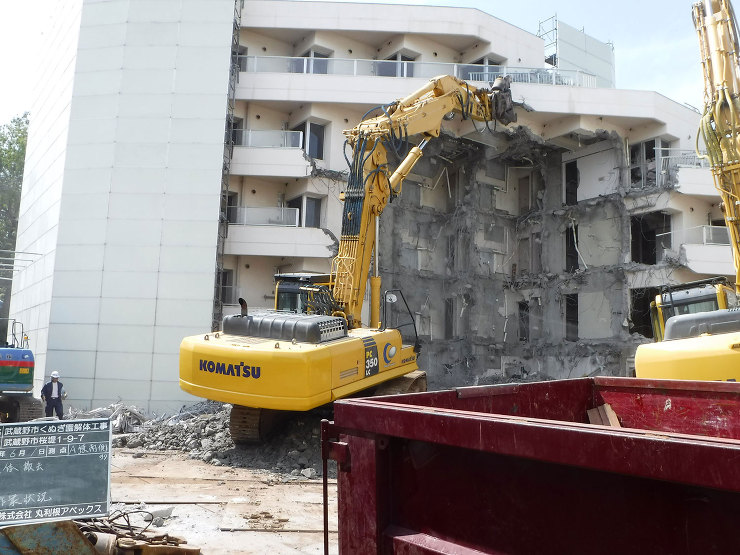 武蔵野市くぬぎ園解体工事 構造：ＲＣ造5階3,084? 工期：平成28年4月1日?平成28年12月15日