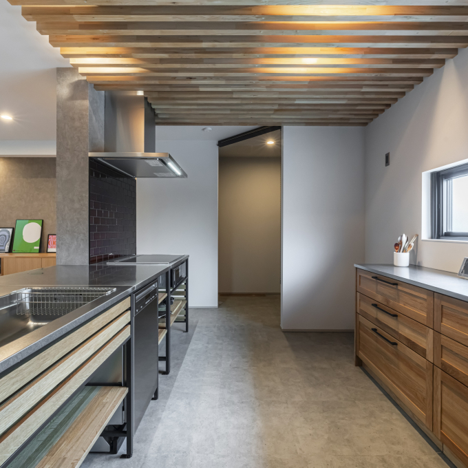 ファッションとアートを楽しむ家｜R+ho...