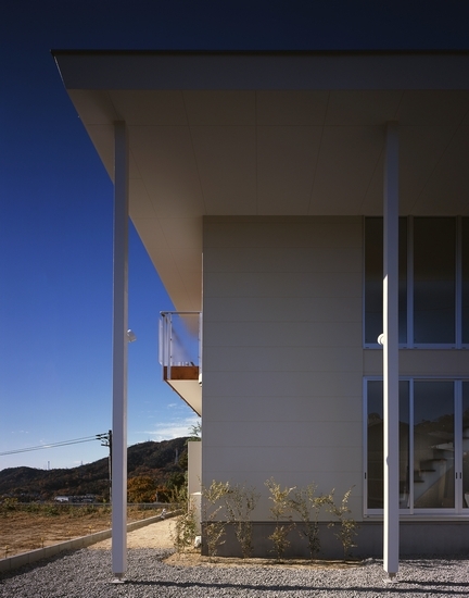 くまののいえ 外は「BOXのイメージ」内は「極力シンプルに」