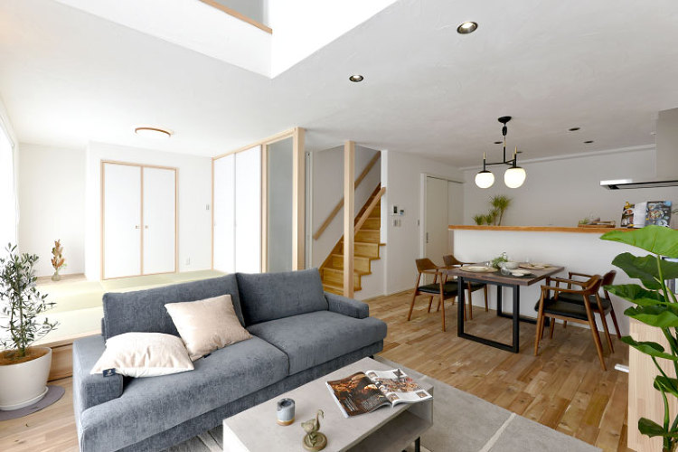 【草津市追分南】 エアコン2台で夏涼しく冬暖かい住宅を経済的に実現する...