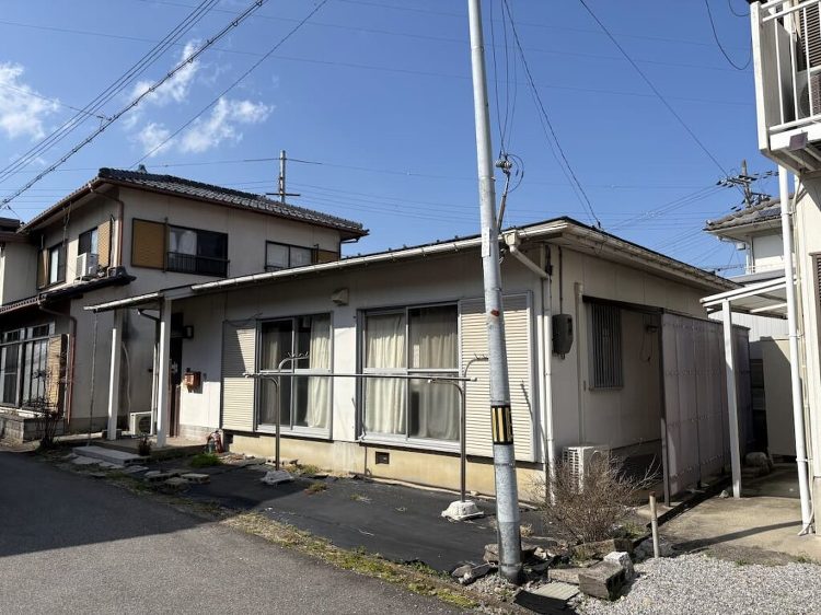 売地 古家付き 近江八幡長光寺町の家 | いえのたねーBest Hou...