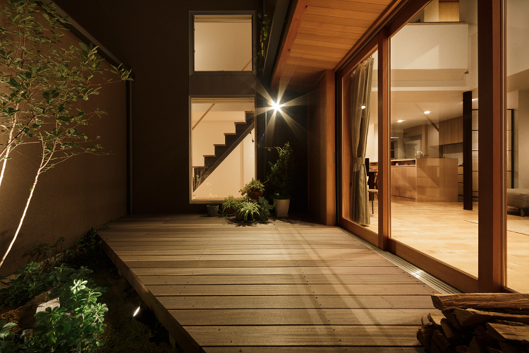 I 岡山 倉敷市の住宅とOMソーラーの建築設計 FOMES desig...