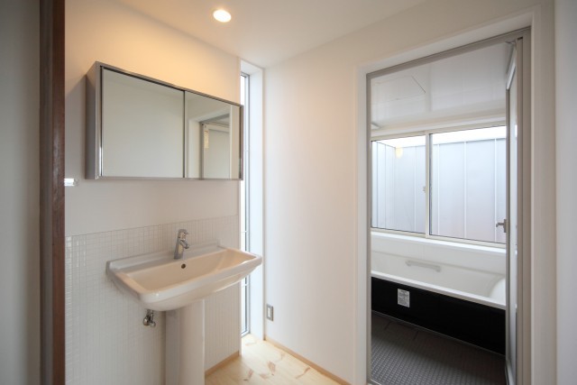 chiisana8 岡山 倉敷市の住宅とOMソーラーの建築設計 FOM...