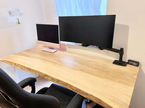 在宅ワークのやる気が上がる、イチョウの一枚板デスク オーダーメイド家具...