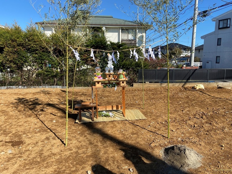 天井の高いダブル断熱の家(地鎮祭) |高気密高断熱 | 茨城県常総市の...
