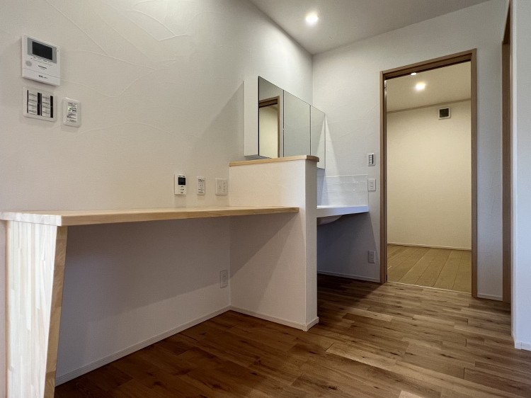 つくば市「リビング土間のある田舎暮らしの家」（在宅スペース） |高気密...