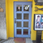 理容店のドア |