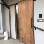 玄関のドア塗り替え |