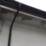 軒天塗替え。 |