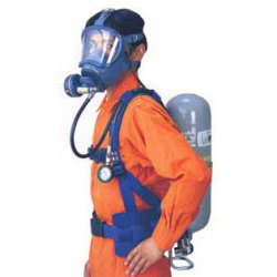 バイタス??P?DF8415ケース式 空気呼吸器ご注文のページ ■防護...