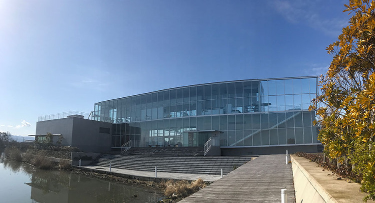 北陸建築探訪 谷口吉生建築を観てきました | BURNISH Viz ...