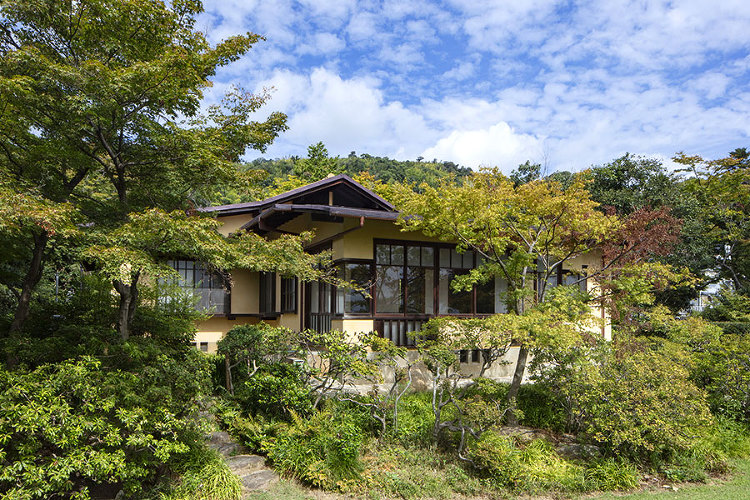 重要文化財「聴竹居」 - 聴竹居