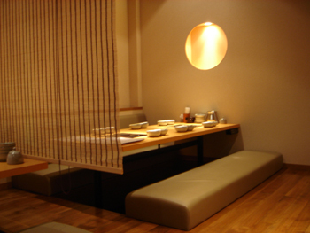 なべ小町 なべ専門店 [名鉄西尾線 南安城駅] 店舗デザイン.COM