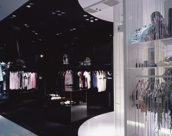 rienda 天神のデザイン内装施工事例 [天神]｜店舗デザイン.CO...