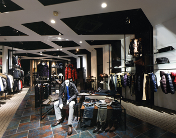 SETTING CRACKS 栄店のデザイン内装施工事例 [矢場町]｜...