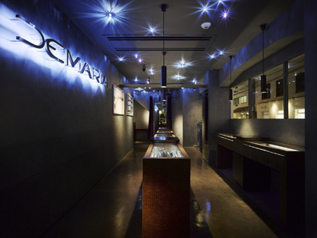 DEMARIA 大阪本店のデザイン内装施工事例 [心斎橋]｜店舗デザイ...