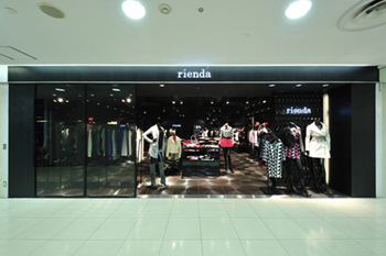 rienda 立川LUMINEのデザイン内装施工事例 [立川]｜店舗デ...