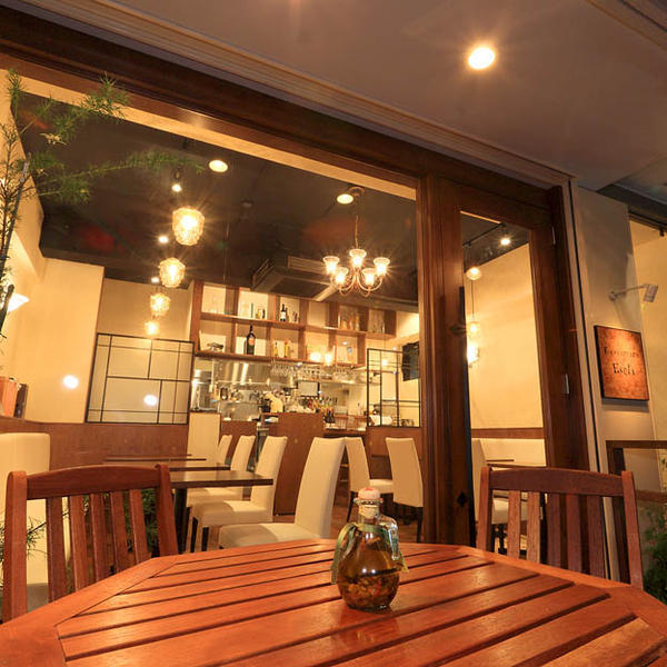 RESTAURANT ESOLAのデザイン内装施工事例 [仲町台]｜店...