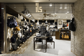 ilsのデザイン内装施工事例 [天神]｜店舗デザイン.COM