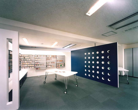 サウンドエフェクトのデザイン内装施工事例 [京橋]｜店舗デザイン.CO...