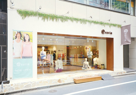 suria銀座店 スリア ヨガウェアショップ [銀座] 店舗デザイン....