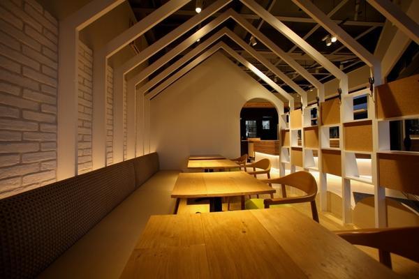 BEARS kitchen 1期のデザイン内装施工事例 [浦安]｜店舗...