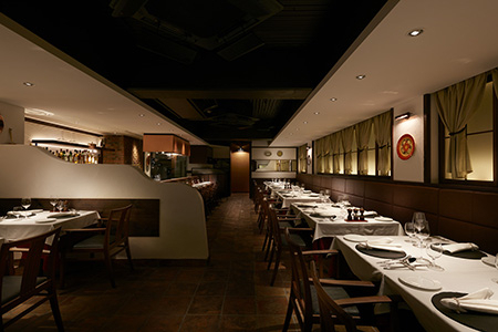 Caro Fuego 薪窯ステーキレストラン [赤坂,赤坂見附] 店舗...
