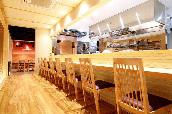 中国菜 神谷のデザイン内装施工事例 [知多半田]｜店舗デザイン.COM