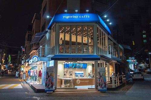 yogorino caffe ソウル店 イタリアンジェラート・スイーツ...