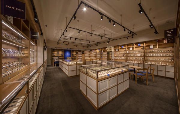 ブルークウォッチカンパニー のデザイン内装施工事例 [心斎橋]｜店舗デ...