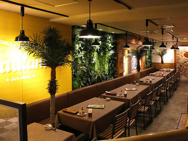 Hawaiian Diner Kaulanaのデザイン内装施工事例 [...