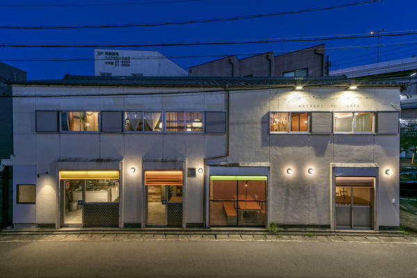 わたしとカフェ（夜景）のデザイン内装施工事例 [刈谷]｜店舗デザイン....