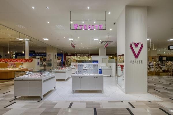VERITEイトーヨーカドー四街道店のデザイン内装施工事例 [四街道]...