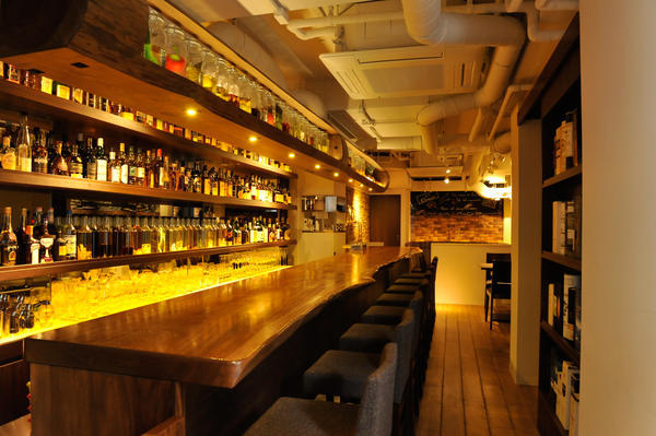 After Taste COMODOのデザイン内装施工事例 [西新宿]...
