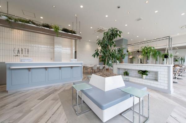 EARTH coiffure beaute 熊谷店のデザイン内装施工事...