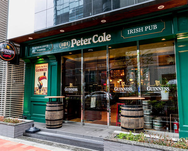 Peter Cole アイリッシュパブ [西新宿5丁目] 店舗デザイン...