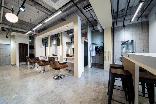 peypのデザイン内装施工事例 [博多]｜店舗デザイン.COM