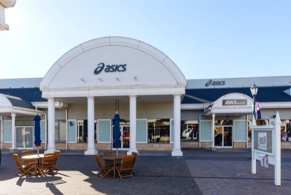 ASICS FACTORY OUTLET佐野プレミアム・アウトレットの...